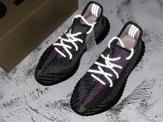hype Yeezy 350 V2 Adidas Boost FW5190 